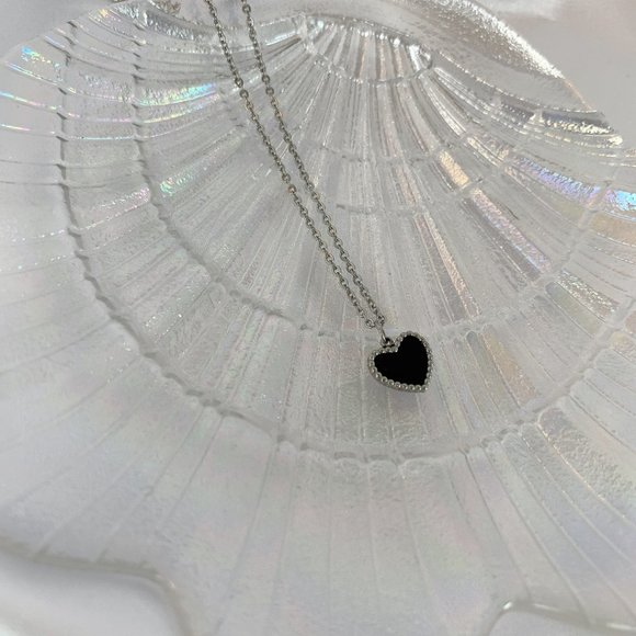 Heart Shaped Onyx Silver Necklace - Picture 7 of 8